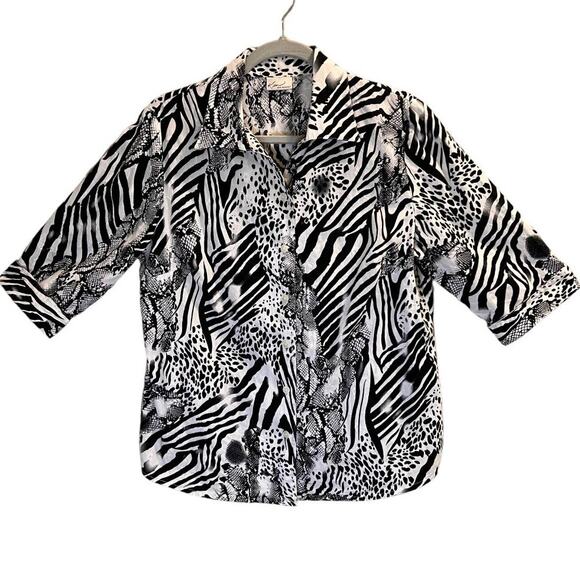 Kim Rogers Women's Button Down Shirt Size Medium Zebra Leopard Print Black White - Picture 9 of 10
